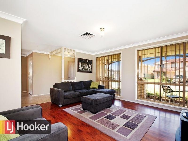 7 Deakin Avenue, Glenwood NSW 2768