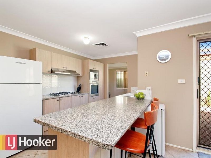 7 Deakin Avenue, Glenwood NSW 2768