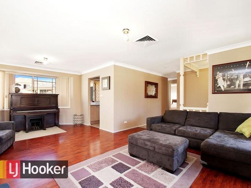 7 Deakin Avenue, Glenwood NSW 2768