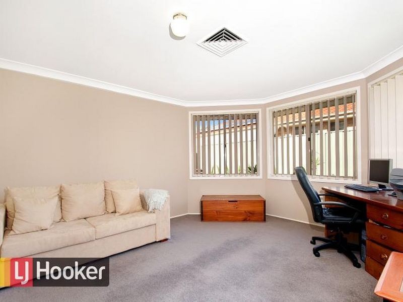 7 Deakin Avenue, Glenwood NSW 2768