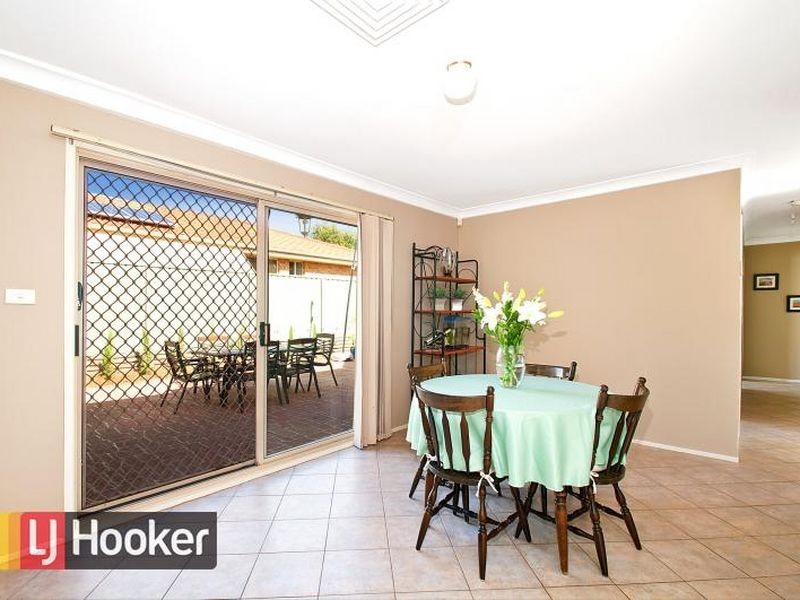 7 Deakin Avenue, Glenwood NSW 2768