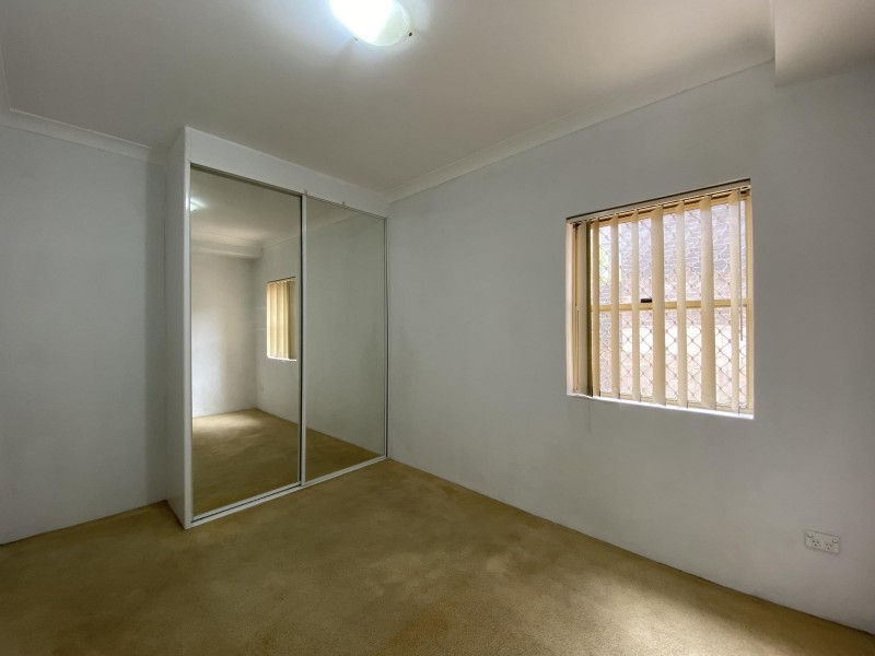 01/12 Gladstone Street, Burwood NSW 2134