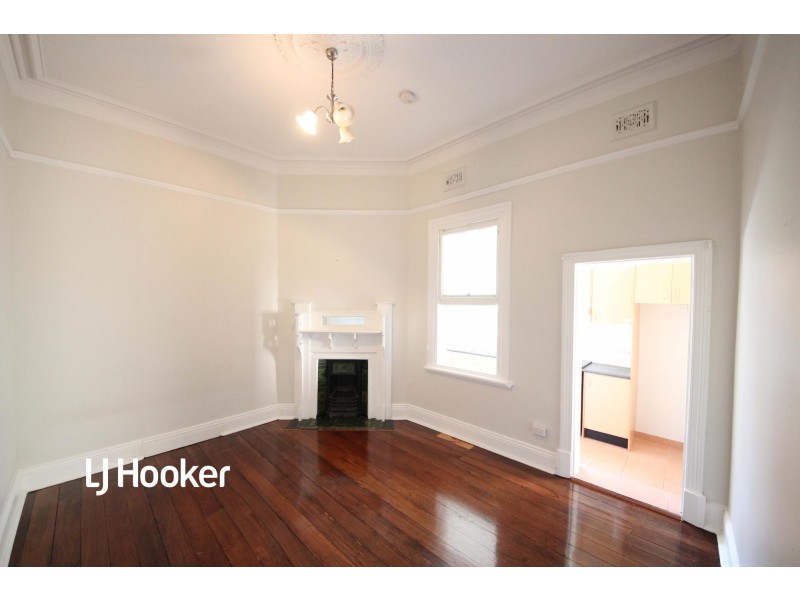 2A/16 Brooklyn Street, Burwood NSW 2134