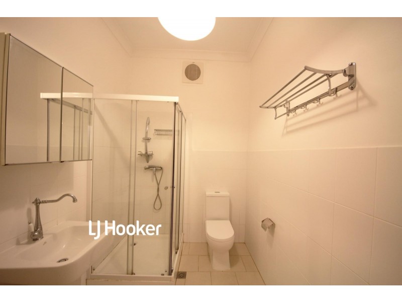 1/1 Gladstone Street, Burwood NSW 2134