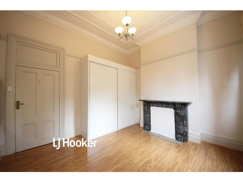 1/1 Gladstone Street, Burwood NSW 2134