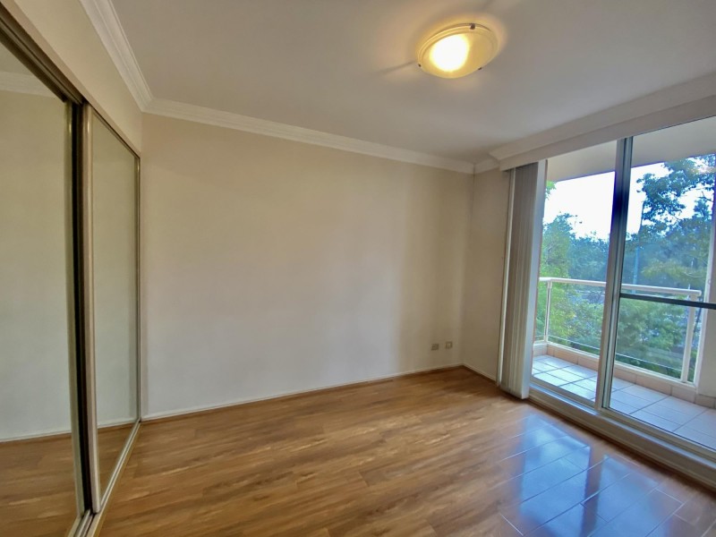 205/8 Wentworth Drive, Liberty Grove NSW 2138