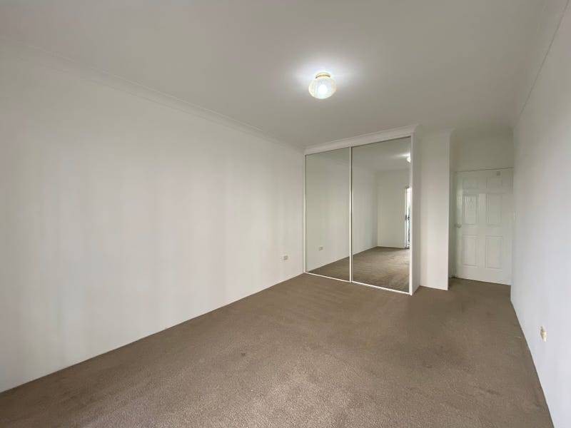8/33-39 Wilga Street, Burwood NSW 2134