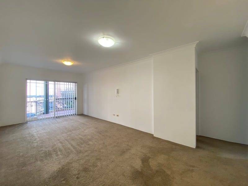 8/33-39 Wilga Street, Burwood NSW 2134