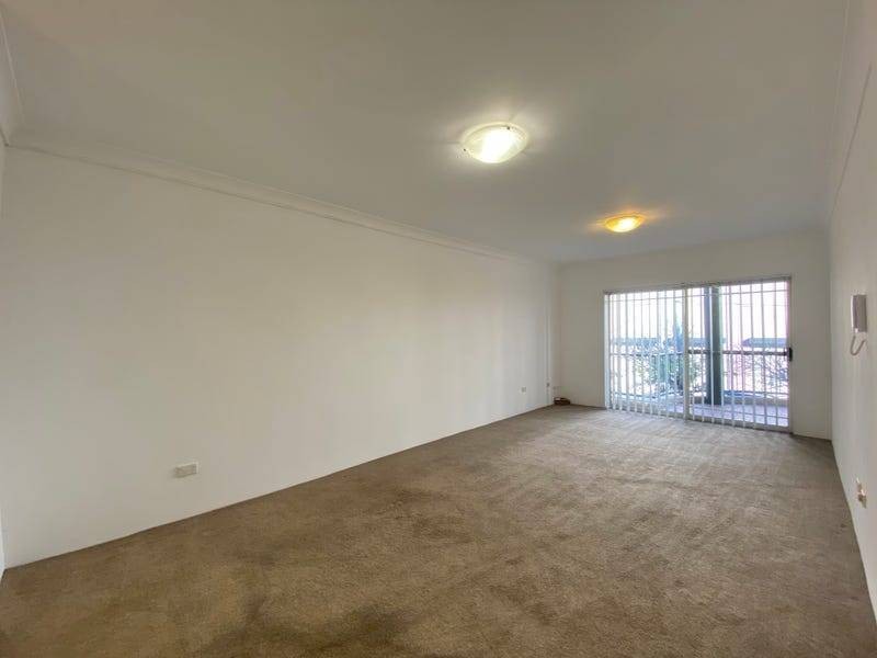 8/33-39 Wilga Street, Burwood NSW 2134
