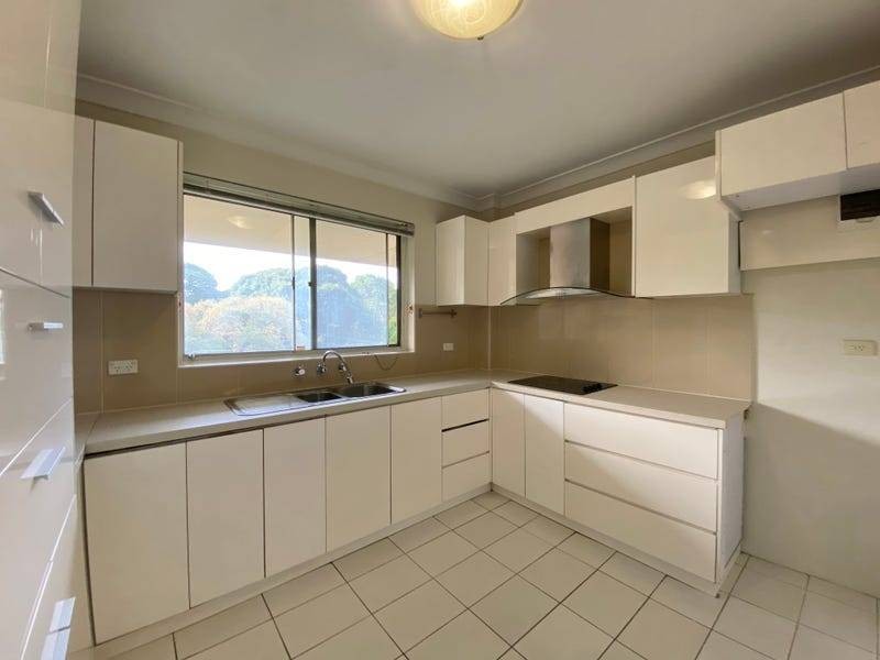 15/30 Park Avenue, Burwood NSW 2134