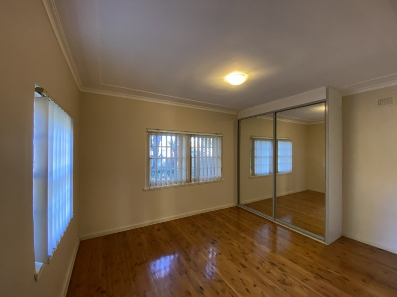 6 Fifth Avenue, Denistone NSW 2114