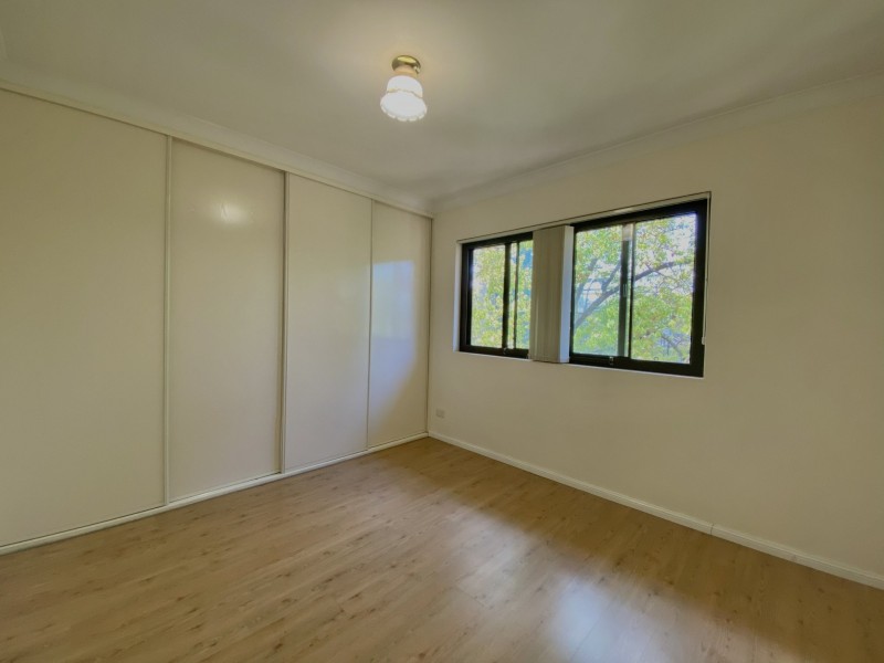 8/76 The Boulevarde, Strathfield NSW 2135