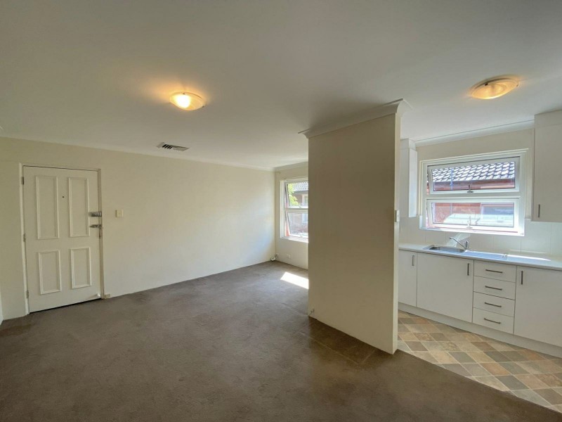 6/85-87 Newington Road, Marrickville NSW 2204