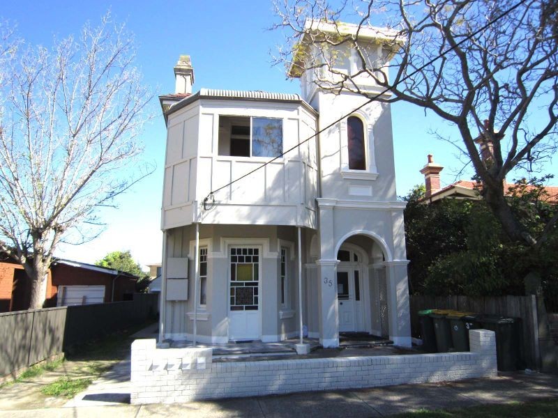 Strathfield NSW 2135