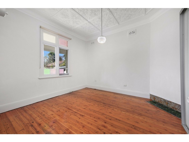 15 Tahlee Street, Burwood NSW 2134