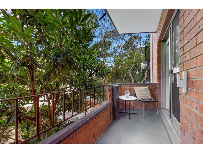 2/24 Caroline Street, Westmead NSW 2145
