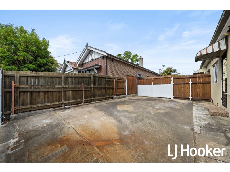 33 Lucy Street, Ashfield NSW 2131