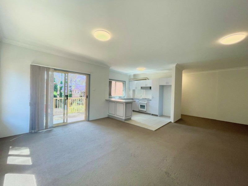 8/3A Queensborough Road, Croydon Park NSW 2133