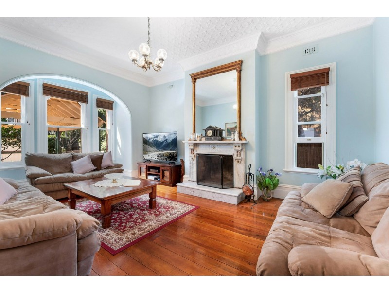 17 Gordon Street, Burwood NSW 2134