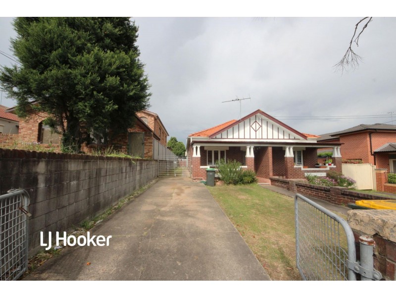 128 Burwood Road, Croydon Park NSW 2133