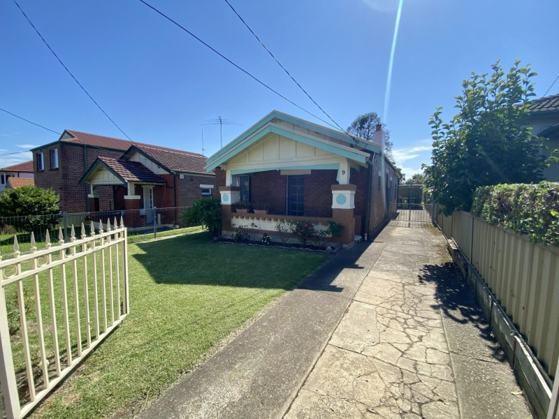 9 Barton Street, Strathfield South NSW 2136