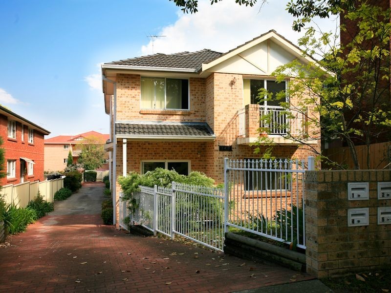1/143 Croydon Avenue, Croydon Park NSW 2133