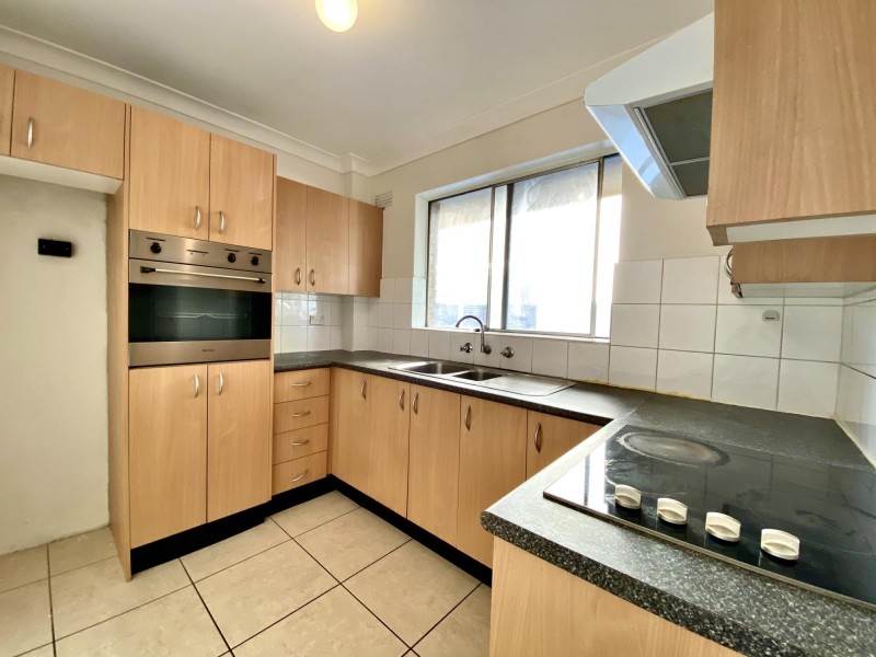 18/10-12 Park Avenue, Burwood NSW 2134