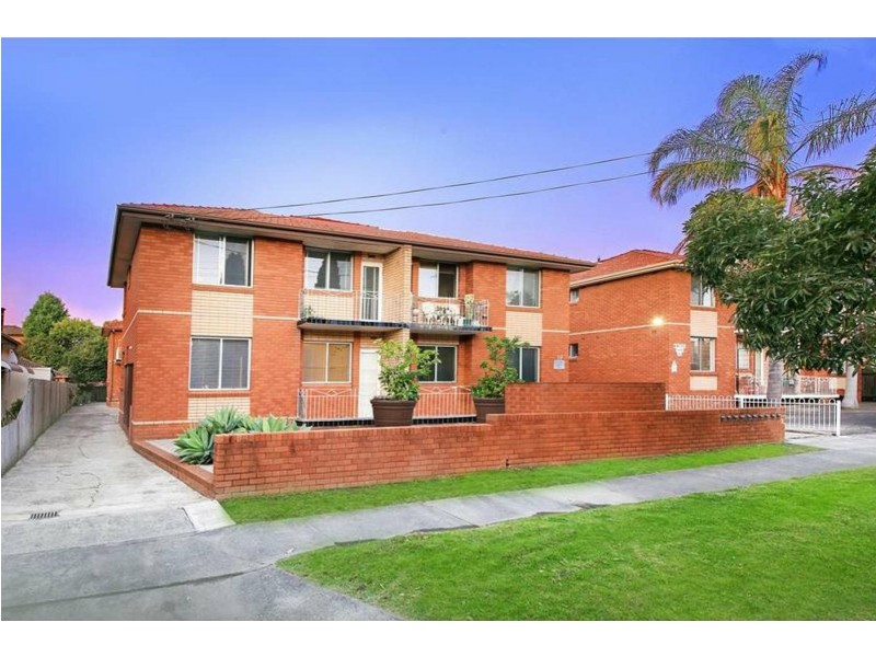 8/39 Fourth Avenue, Campsie NSW 2194