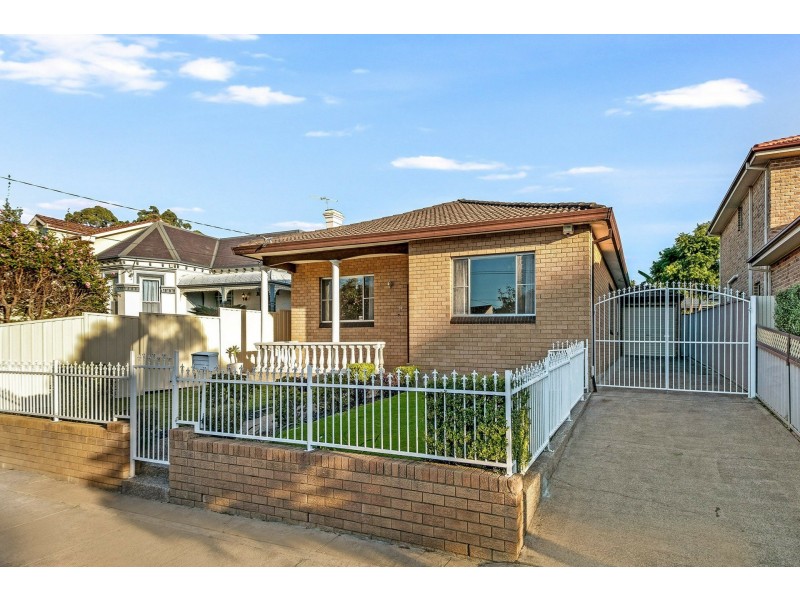 14 Belgrave Street, Burwood NSW 2134