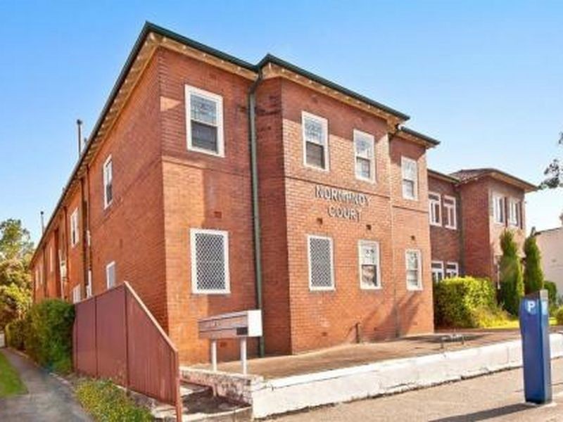 18 Railway Parade, Burwood NSW 2134