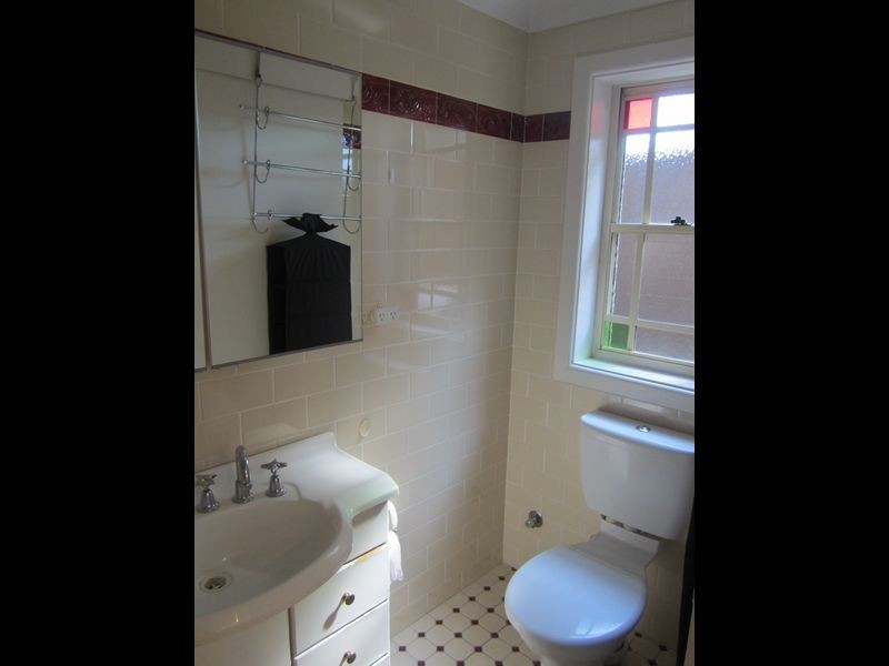 18 Thornton Street, Canada Bay NSW 2046