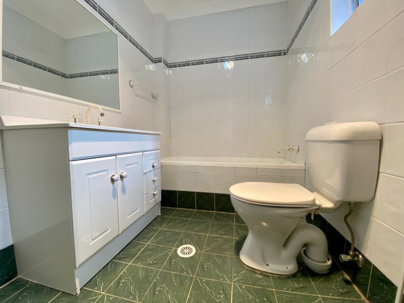 1/143 Croydon Avenue, Croydon Park NSW 2133