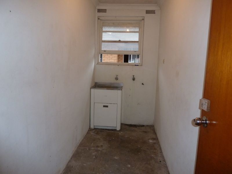 4/37 Park Street, Campsie NSW 2194