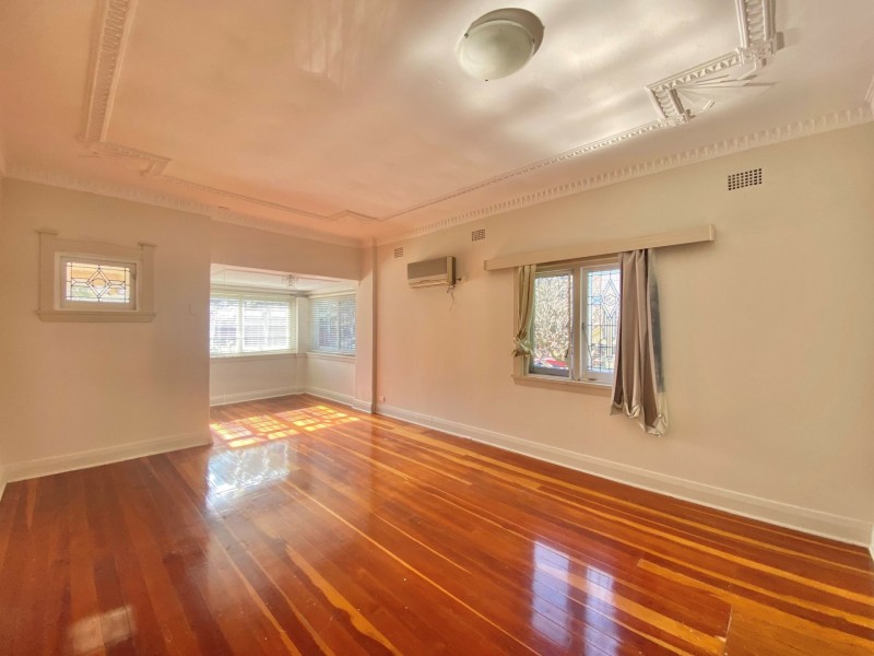 2 Ilfracombe Avenue, Burwood NSW 2134