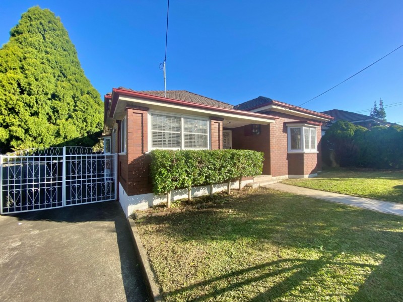 2 Ilfracombe Avenue, Burwood NSW 2134