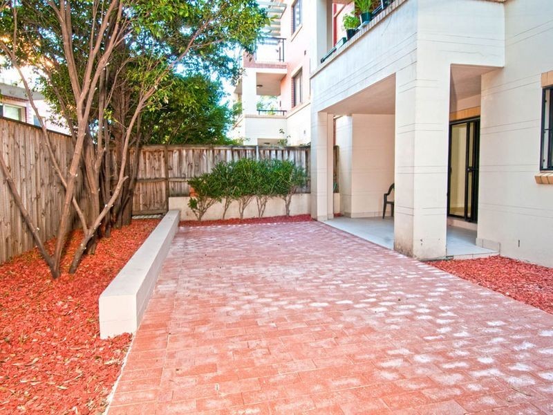 6/30 Gordon Street, Burwood NSW 2134