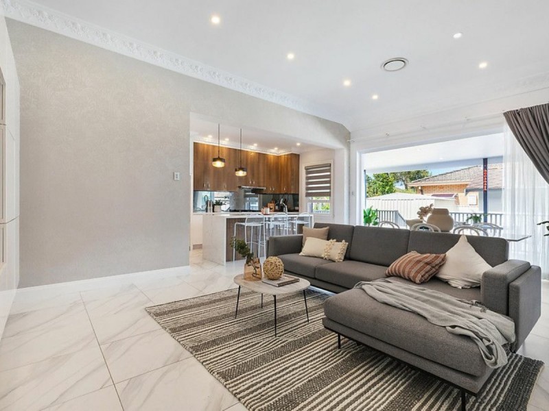 11 Gladstone Street, Burwood NSW 2134