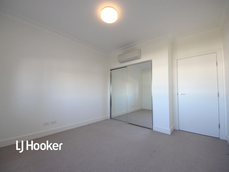 204/10 Vineyard Way, Breakfast Point NSW 2137