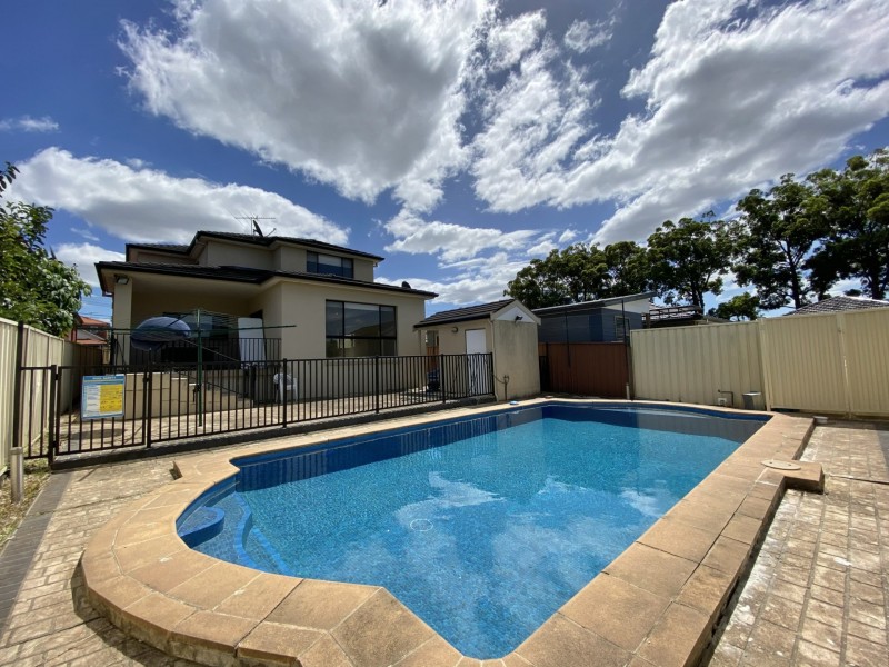 4 Daisy Street, Croydon Park NSW 2133