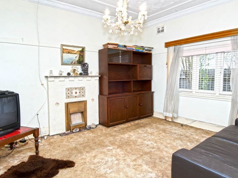 5 Hornsey Street, Burwood NSW 2134