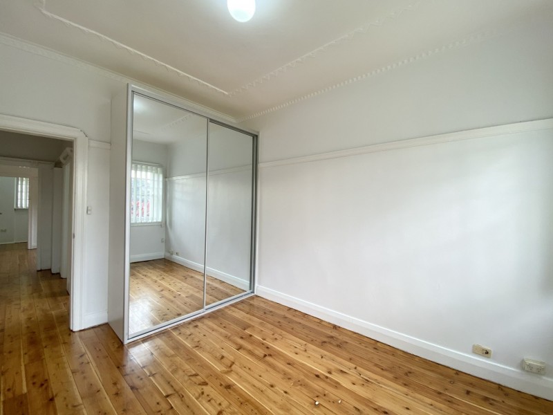 8 Stuart Street, Burwood NSW 2134