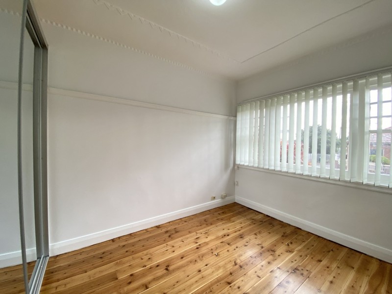 8 Stuart Street, Burwood NSW 2134