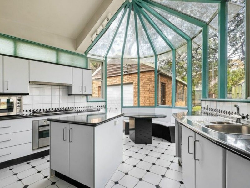 7 Genders Avenue, Burwood NSW 2134