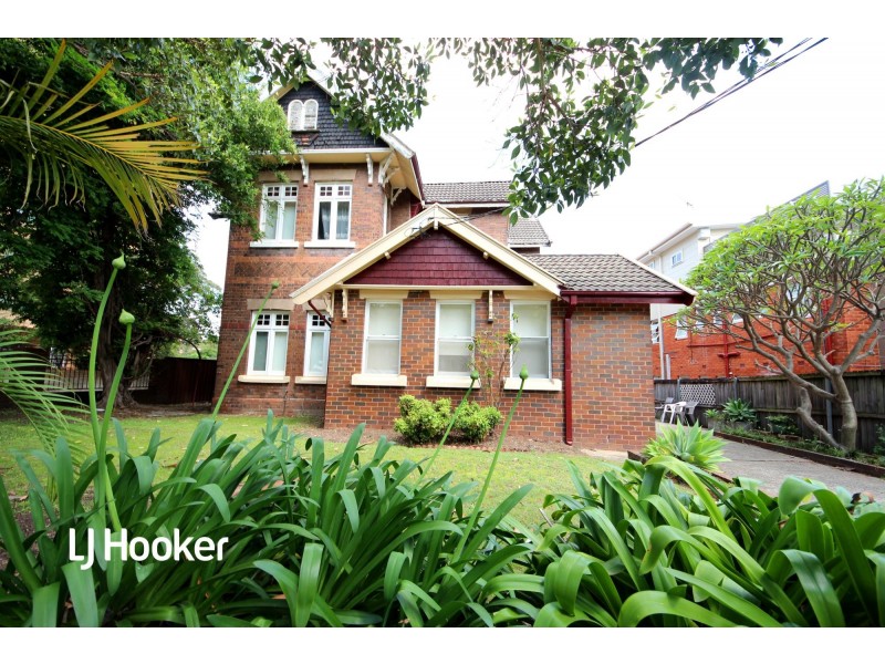 2/4 Everton Road, Strathfield NSW 2135