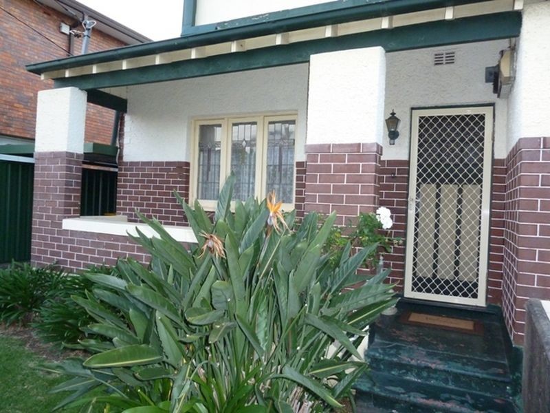 Russell Lea NSW 2046
