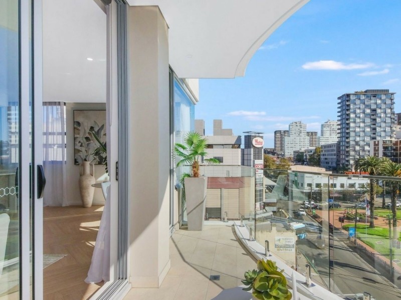 4B/88 Burwood Road, Burwood NSW 2134