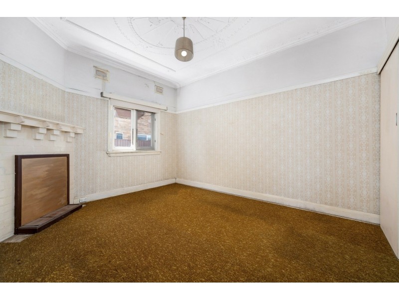 10 Fountain Avenue, Croydon Park NSW 2133