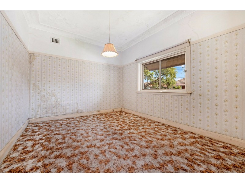 10 Fountain Avenue, Croydon Park NSW 2133