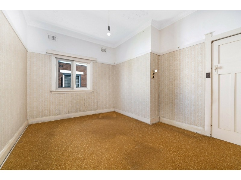 10 Fountain Avenue, Croydon Park NSW 2133