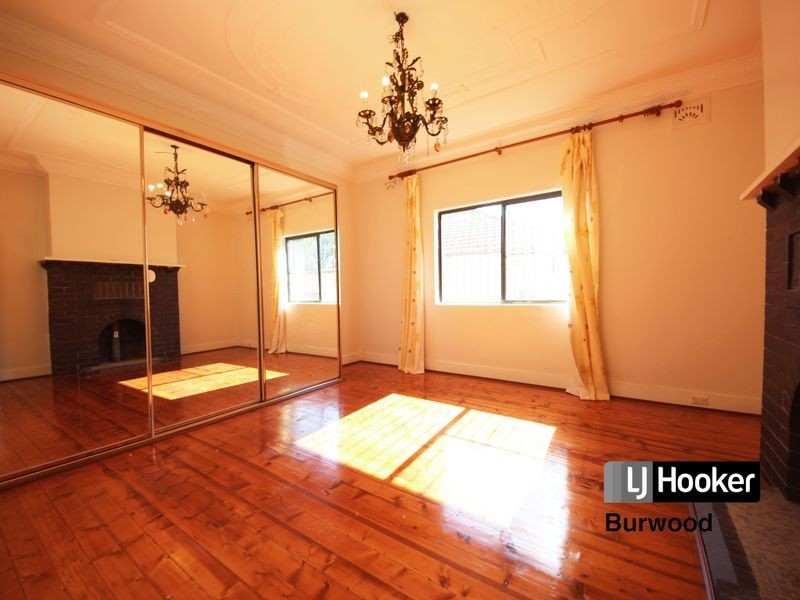 52 Weldon Street, Burwood NSW 2134